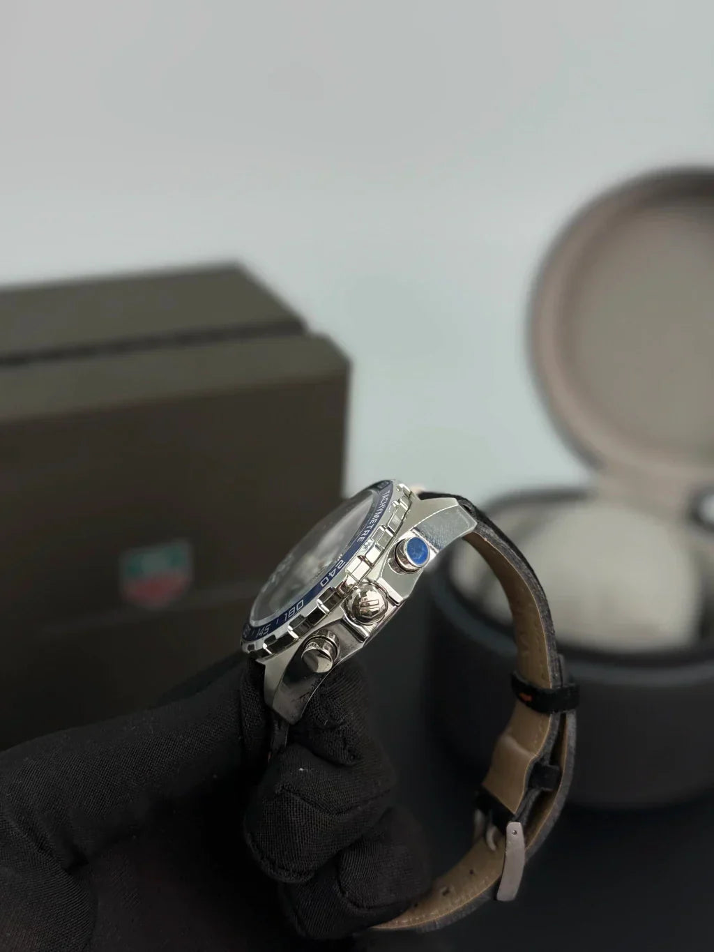 TH. Formula 1 Gulf Special Edition - Premium Box