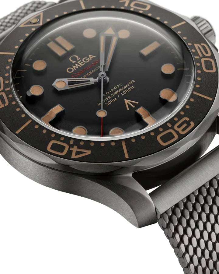OM. Seamaster Diver 300M No Time To Die