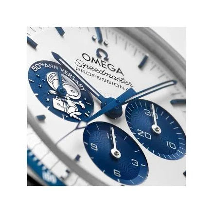 OM. Speedmaster Silver Snoopy Award